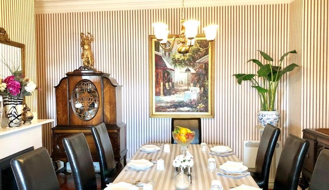 Balmoral House Bed & Breakfast