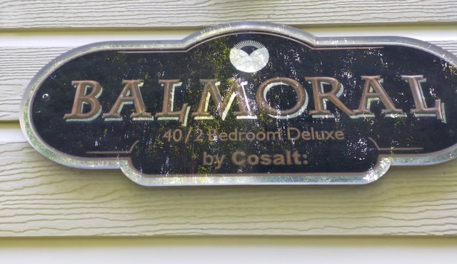 Balmoral Island Pets Breakfast