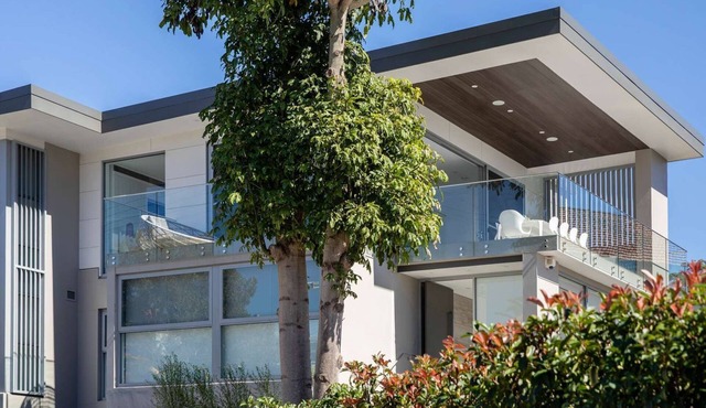 Balmoral Modern by Contemporary Hotels