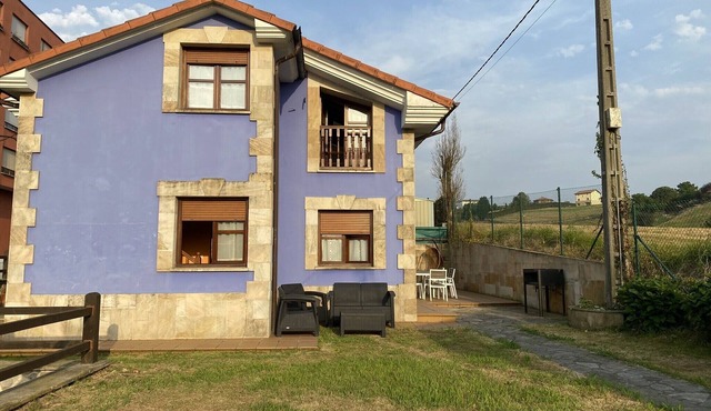 Balmori House in El Peral