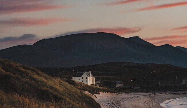 BALNAKEIL HOUSE - A-Listed Highland Lodge on the Beach sleeping up to 17