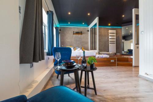 Balneo Suite Arquebuse Love appart au coeur de Dijon