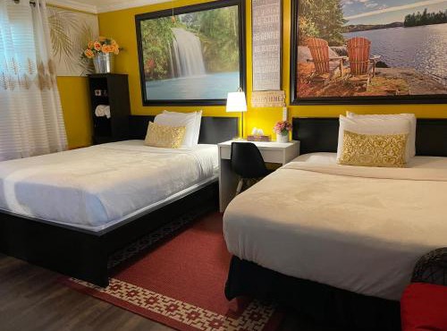 Balsam Lake Motel