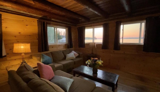 Balsam Lake Villa Cottages: 3-Bedroom Cottage #10
