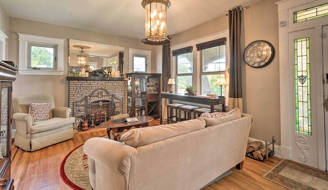 Baltimore Home Base w/ Pool, Hot Tub & Grill!