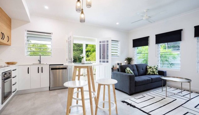 Bamboo Villa your own private luxury 1 bedroom haven