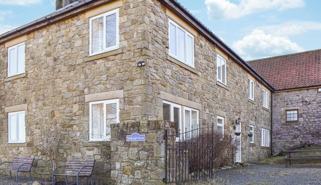 Bamburgh House - UK46435