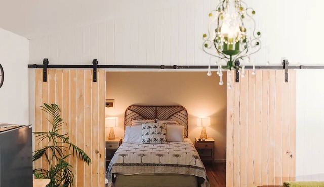 Banana Hut: Cosy, Spacious & Tranquil