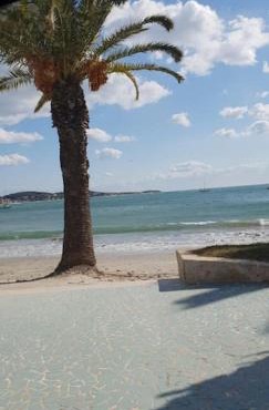 Bandol Studio place de la Paroisse