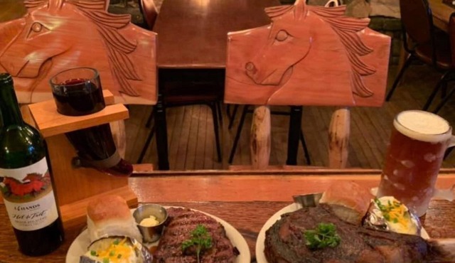 Bannack Room, Queen Bed, Grant MT, Horse Prairie Stage Stop Lewis & Clark Trail