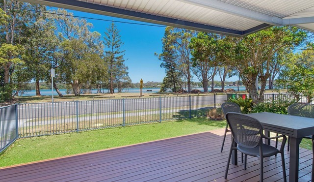 Banyandah - 557 Ocean Drive North Haven