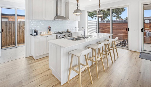 Banyandah on the Lakes - Just a step away from the beautiful Gippsland Lakes