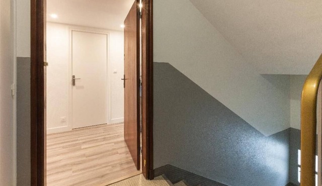 Bara - Apartment close to the streetcar and bus