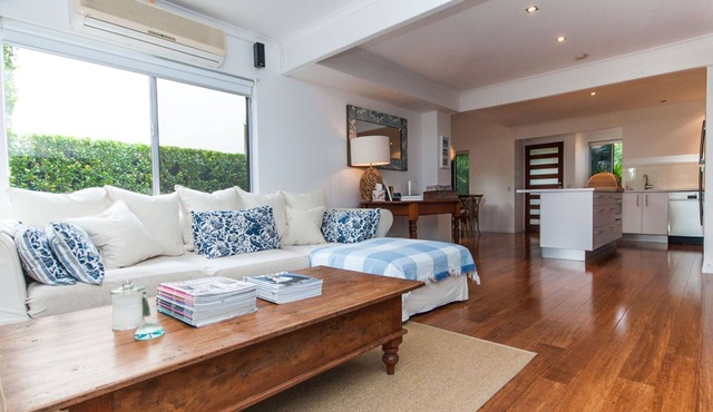 Barbados Noosa - Walk to Noosa River, Shops, Cafes