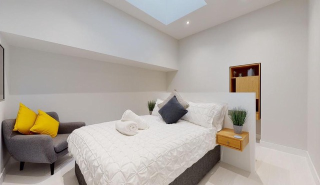 Barbican Boutique Luxury Rooms, Plymouth