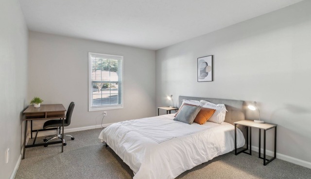 Barcelo at East Cobb Q& 1 Bed 1 Bath Furnished