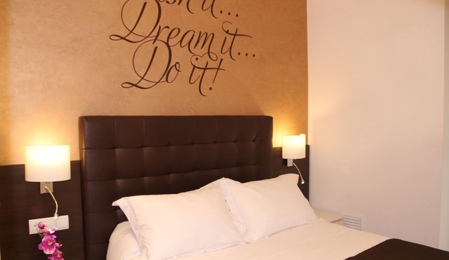 BARCELONA | 2 BEDROOM APT ¦