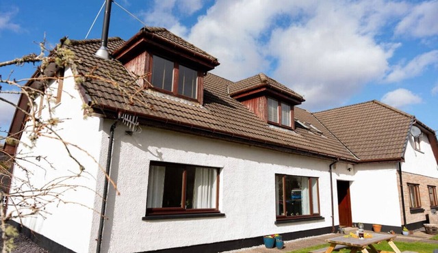 Barclay House Apartment