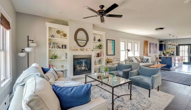 Barclay House in Walker's Point