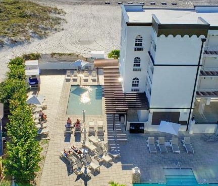 Barefoot Beach Club