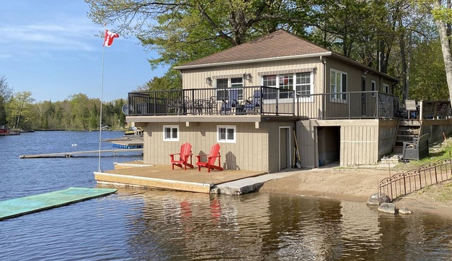 Barefoot Beach on Pigeon Lake