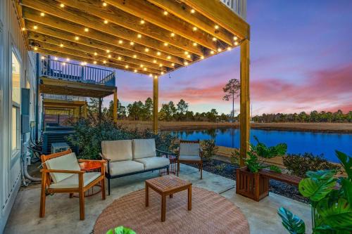 Barefoot Bliss | KingBed-Pool-WaterFront-Golf
