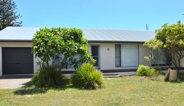 Barefoot Bungalow in beautiful Hat Head