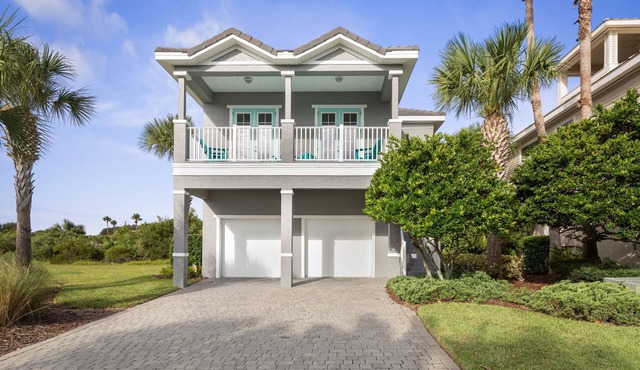 Barefoot Cove at Cinnamon Beach! A hidden gem, short walk to the beach!