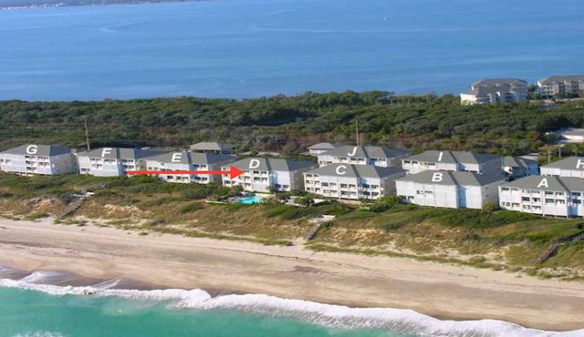 "Barefoot Paradise," Unobstructed Oceanfront, Linens, Heated pool, Modern Decor