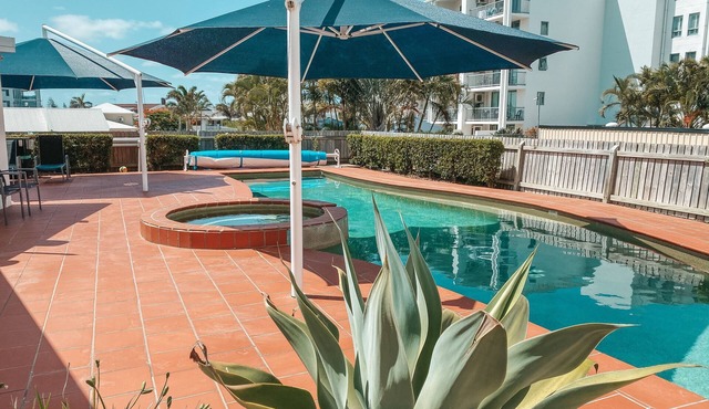 Bargara Beach Front Apartment