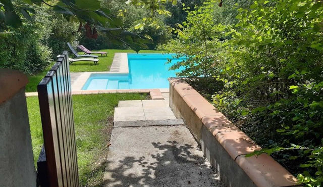 Barginac - NAVES - Gîte