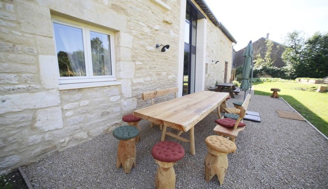 BARLEY GRAIN AND DOGWOOD