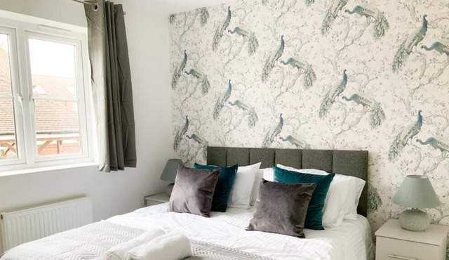 Barley house - Great 3 bedroom house in Andover with free parking.