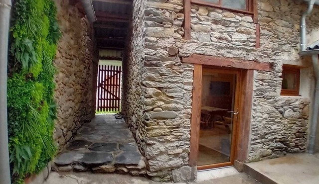 Barn at the foot of the trails