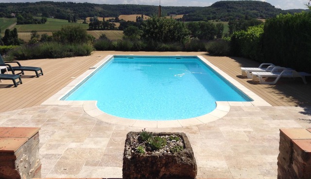Barn Conversion With Private Pool & Stunning Views