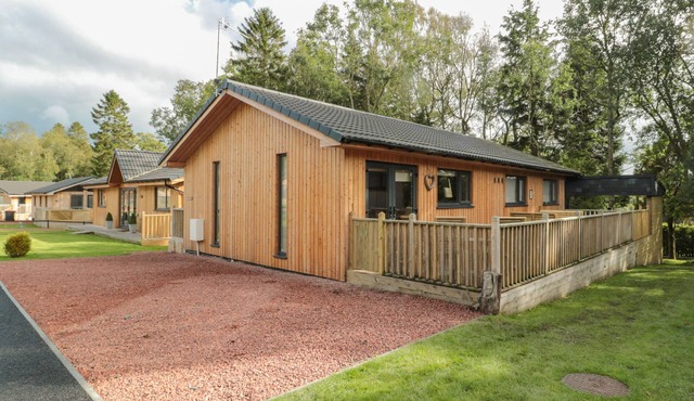 BARN OWL, pet friendly, character holiday cottage in Otterburn