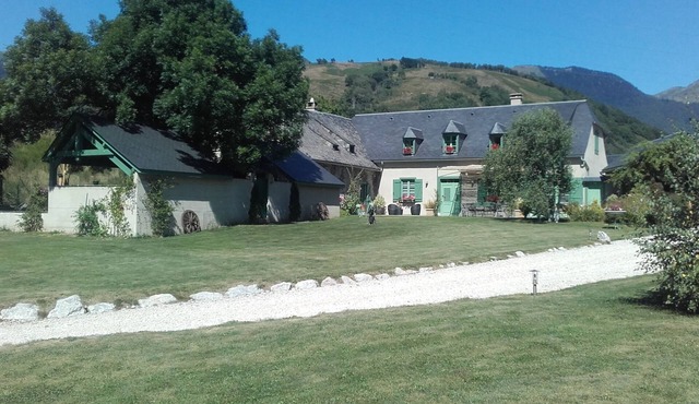 Barn renovated into gîte/house/chalet