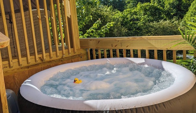 Barn Sanctuary w Private Hot Tub and Pond View