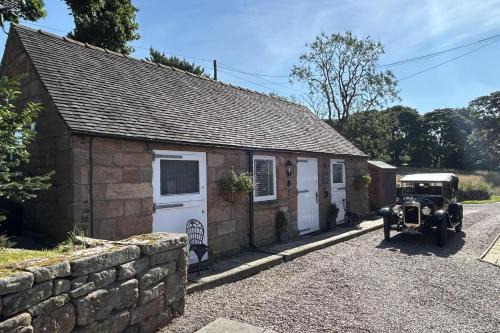 Barn-Sleeps 2-Parking-Near Alton Towers Peak Dist