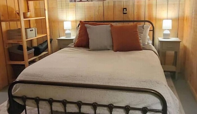 Barndominium - Walk to Waterfalls - Pet Friendly - Blue Ridge Mountains