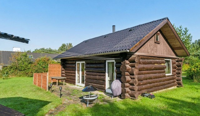 "Barni" - 7km from the sea by Interhome