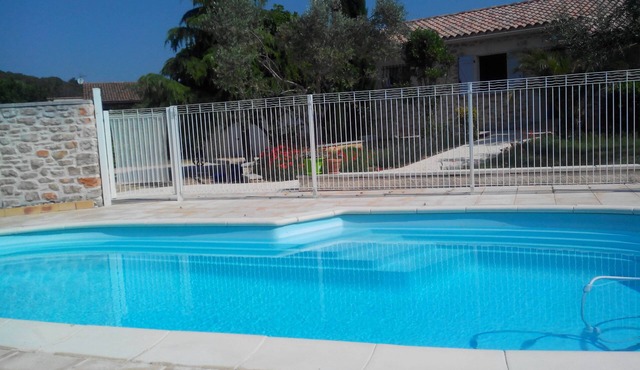 Baron Gard single-storey villa with swimming pool