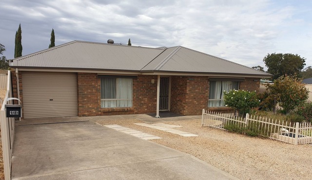 Barossa Bliss Nuriootpa - The Gateway to the Famous Barossa Valley