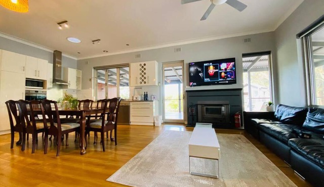 Barossa-Gabby's Holiday House-Wifi,Indoor fire