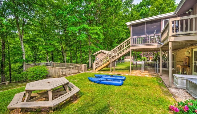 Barren River Lake Home with Boat Dock and Grill!