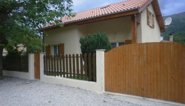 Barrierefreies Haus mit Garten und Terrasse by Interhome