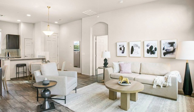 Barsala l tModern 2BD Haven: Your Stylish Huntsville Retreat
