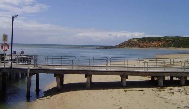 Barwon Shores Holiday Villa