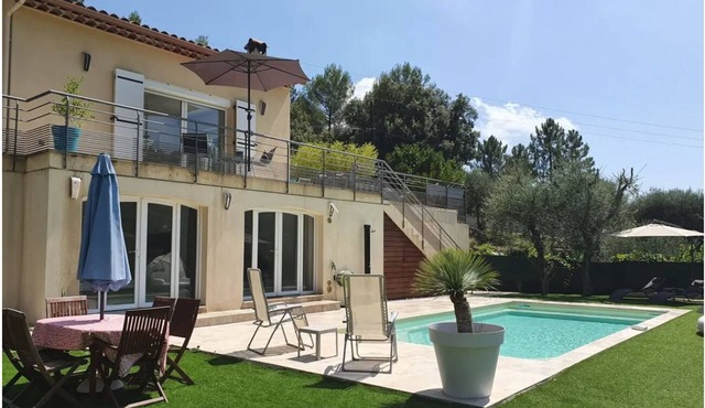 Bas de Villa avec Piscine - Neuf Housing rated 4 stars in 2022