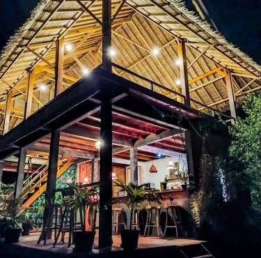 Basabasi Island Lodge